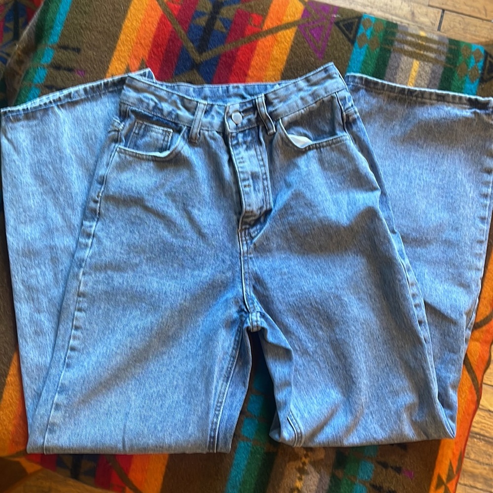 Women’s Jeans - Picture 4 of 8